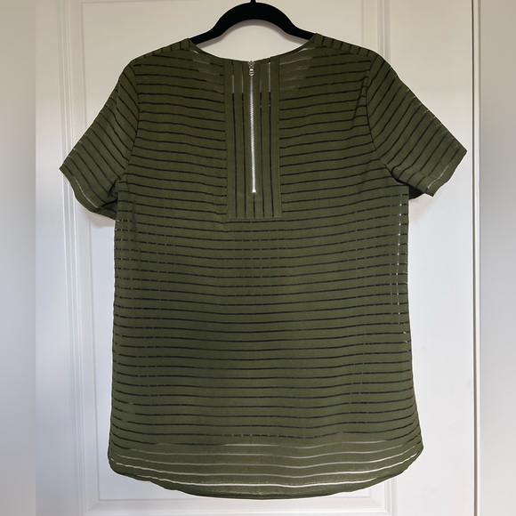 JCREW J. Crew Deep Forest Green Shadow Stripe Blouse SZ 6 - Picture 4 of 7